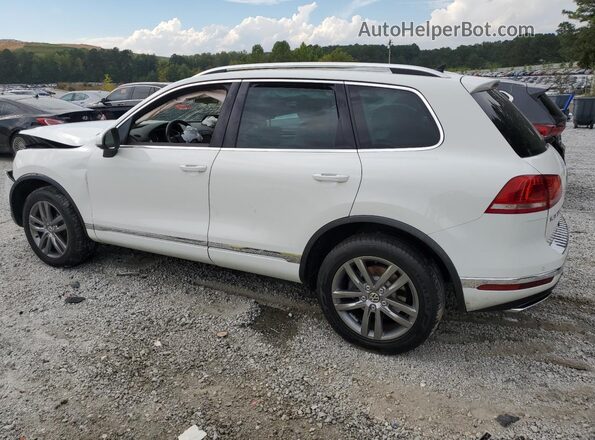 WVGEF9BP7GD011014 2016 VOLKSWAGEN TOUAREG Белый Задняя левая четверть