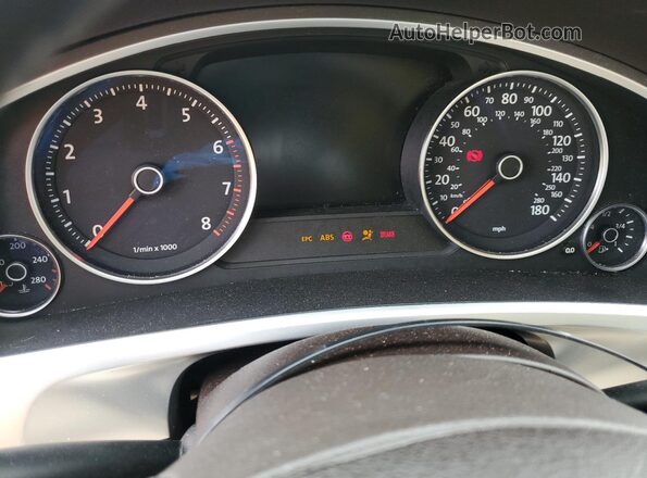 WVGEF9BP7GD011014 2016 VOLKSWAGEN TOUAREG Белый Вид щитка приборов