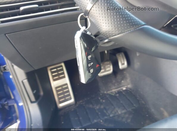 WVWAB7CD5PW183053 2023 VOLKSWAGEN GOLF Blue Widok deski rozdzielczej