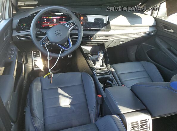 WVWFB7CD2RW233366 2024 VOLKSWAGEN GOLF White Vista del salpicadero