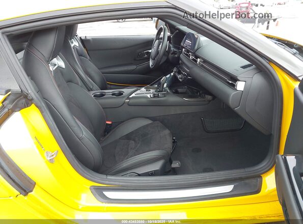 WZ1DB2C07MW042060 2021 TOYOTA GR SUPRA Yellow Вид наклейки з VIN-кодом