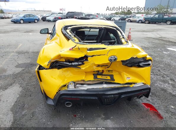 WZ1DB2C07MW042060 2021 TOYOTA GR SUPRA Yellow Вид спереду