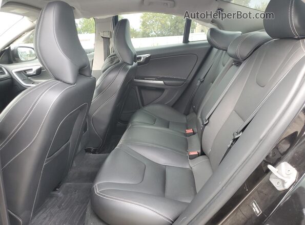 YV140MTL2H2426765 2017 VOLVO S60 Черный Вид задних сидений