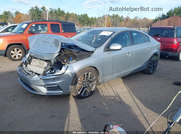 YV140MTL8J2450624 2018 VOLVO S60 Серый Передняя левая четверть