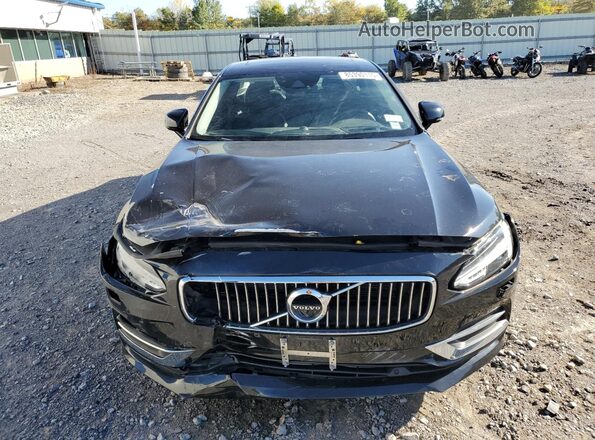 YV1A22ML4H1007385 2017 VOLVO S90 Black Widok z przodu
