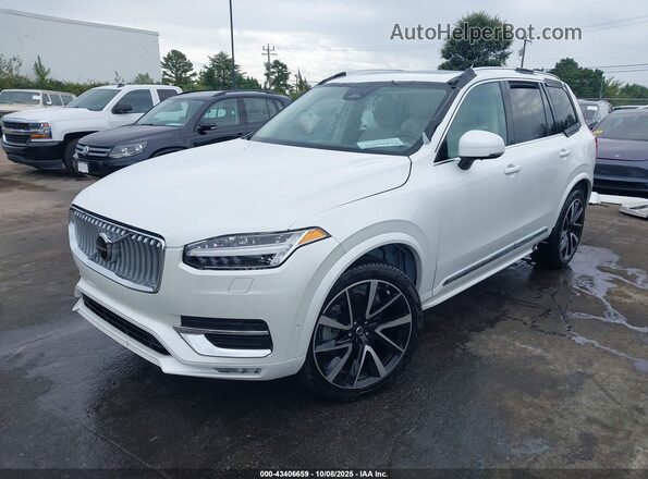 YV4062PE5R1152579 2024 VOLVO XC90 Белый Передняя левая четверть
