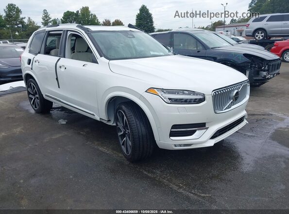 YV4062PE5R1152579 2024 VOLVO XC90 Белый Передняя правая четверть
