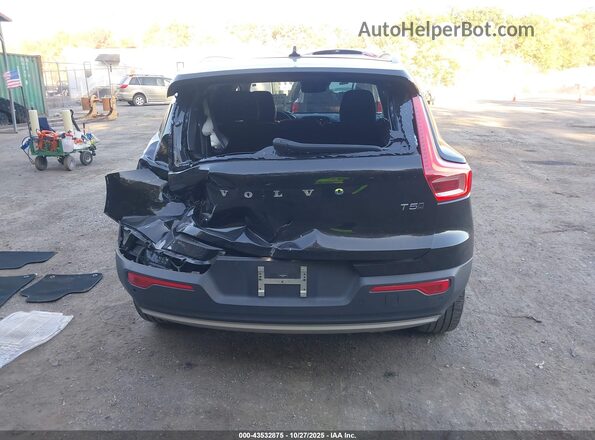 YV4162UK2M2496646 2021 VOLVO XC40 Черный 