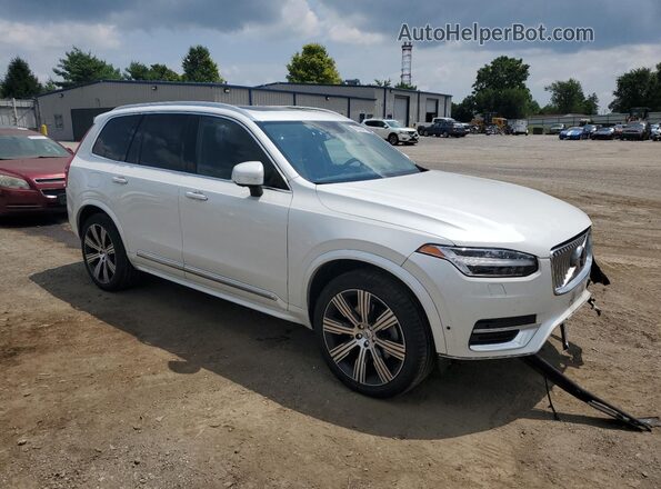 YV4A221L7M1676560 2021 VOLVO XC90 Белый Передняя правая четверть