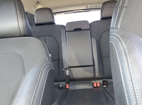 YV4AC2HK6L2226997 2020 VOLVO XC40 Красный Вид задних сидений