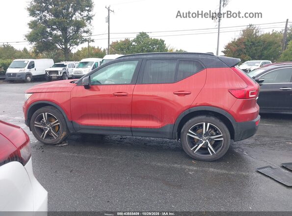 YV4AC2HM1M2481544 2021 VOLVO XC40 Red 360 interior view