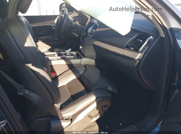 YV4BR00L3M1758310 2021 VOLVO XC90 RECHARGE PLUG-IN HYBRID Синий Вид салона спереди