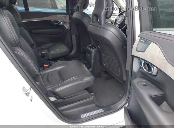 YV4BR00L8N1812959 2022 VOLVO XC90 RECHARGE PLUG-IN HYBRID Белый Вид наклейки с VIN-кодом