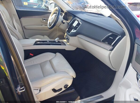 YV4BR0CL6M1761858 2021 VOLVO XC90 RECHARGE PLUG-IN HYBRID Синий Вид салона спереди