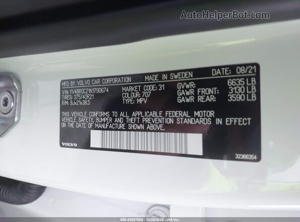 YV4BR0CZ1N1790674 2022 VOLVO XC90 RECHARGE PLUG-IN HYBRID White Widok komory silnika
