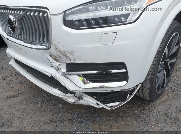 YV4BR0CZ1N1790674 2022 VOLVO XC90 RECHARGE PLUG-IN HYBRID White Widok z przodu