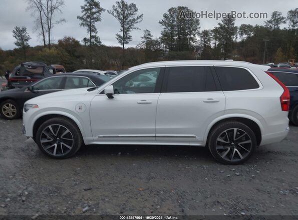 YV4BR0CZ1N1790674 2022 VOLVO XC90 RECHARGE PLUG-IN HYBRID White Widok wnętrza 360 stopni