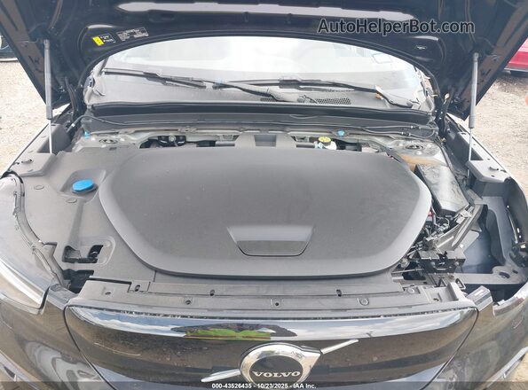 YV4ED3GB6N2009622 2022 VOLVO C40 RECHARGE PURE ELECTRIC Черный Вид сзади