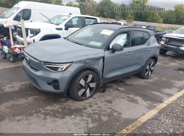 YV4ED3UM5P2987389 2023 VOLVO XC40 RECHARGE PURE ELECTRIC Gray Vista tres cuartos delantera izquierda