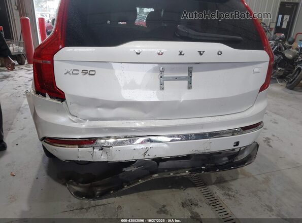 YV4H600L5N1828197 2022 VOLVO XC90 RECHARGE PLUG-IN HYBRID Белый Вид спереди