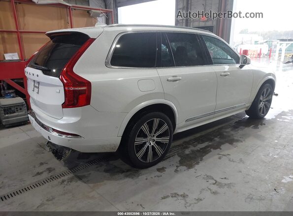 YV4H600L5N1828197 2022 VOLVO XC90 RECHARGE PLUG-IN HYBRID Белый Задняя правая четверть