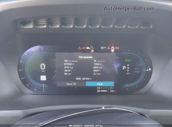 YV4H60CE4R1238009 2024 VOLVO XC90 RECHARGE PLUG-IN HYBRID Black Widok tylnych siedzeń