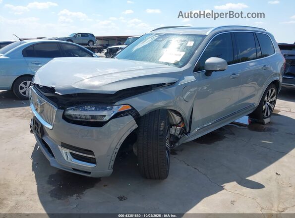 YV4H60PF4S1325076 2025 VOLVO XC90 PLUG-IN HYBRID Серый Передняя левая четверть