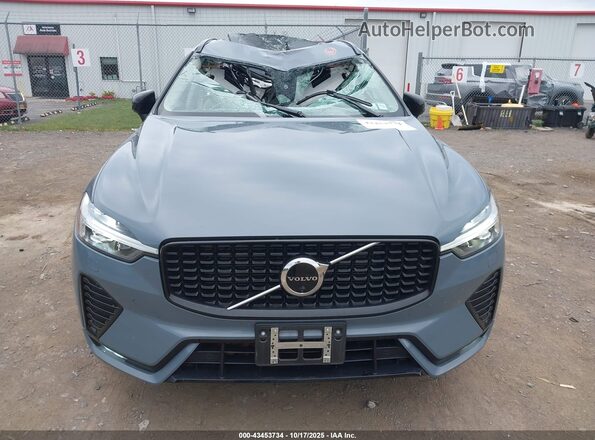 YV4L12RW4P1203763 2023 VOLVO XC60 Gray Widok zestawu wskaźników