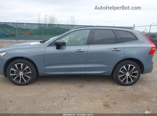 YV4L12RW4P1203763 2023 VOLVO XC60 Gray Widok wnętrza 360 stopni