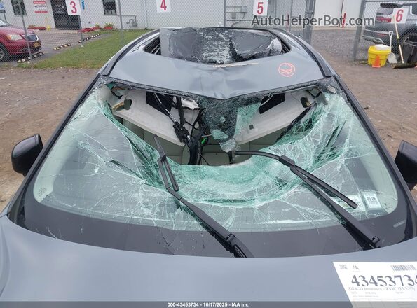 YV4L12RW4P1203763 2023 VOLVO XC60 Gray Widok z przodu