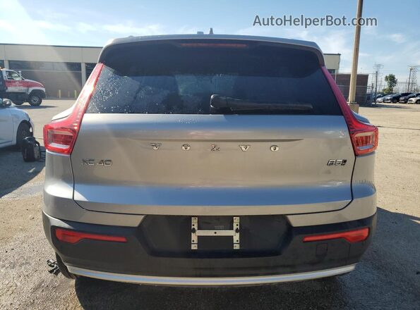 YV4L12UK9R2335841 2024 VOLVO XC40 Gray Հետևի տեսք