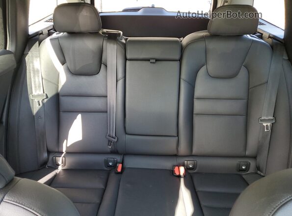 YV4L12WK8S2149064 2025 VOLVO V60 Черный Вид задних сидений