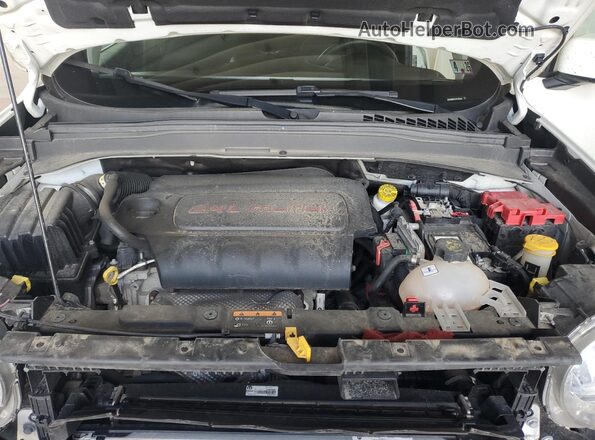 ZACNJBBB7LPL98252 2020 JEEP RENEGADE White Engine compartment view