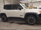 2023 Jeep Renegade Trailhawk 4x4 White vin: ZACNJDC12PPP11957
