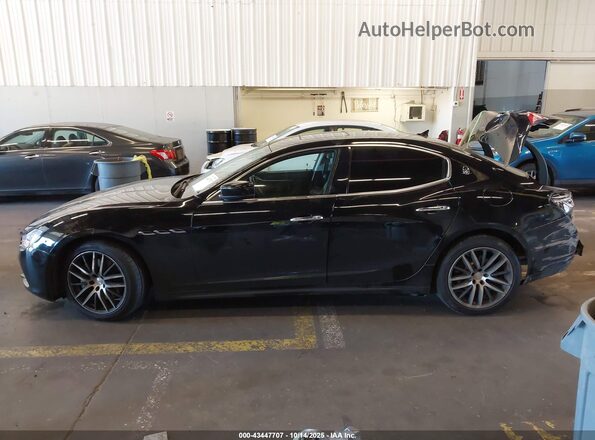 ZAM57XSA6G1171142 2016 MASERATI GHIBLI Черный Вид задней части салона