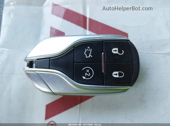 ZAM57XSA6J1293216 2018 MASERATI GHIBLI Синий Вид панели приборов