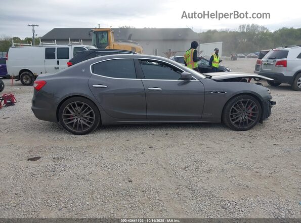 ZAM57YTS0J1279907 2018 MASERATI GHIBLI Серый Панорамный вид салона 360°