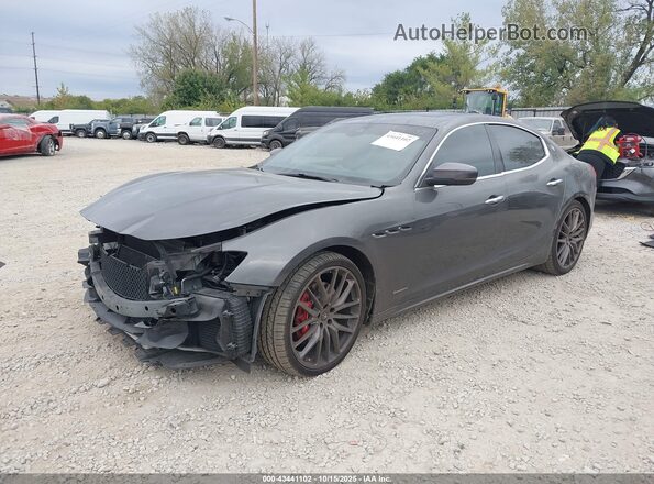 ZAM57YTS0J1279907 2018 MASERATI GHIBLI Серый Передняя левая четверть