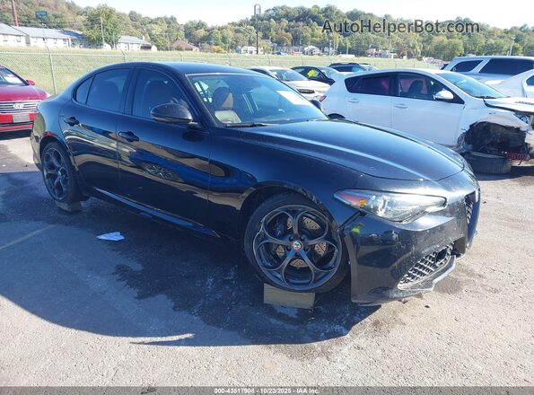 ZARFAEEN1H7549675 2017 ALFA ROMEO GIULIA Черный Передняя правая четверть
