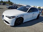 2022 Alfa Romeo Giulia Super White vin: ZARFAMBN3N7662571