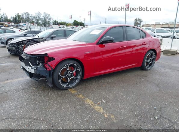 ZARFAMBN9P7669561 2023 ALFA ROMEO GIULIA Красный Передняя левая четверть