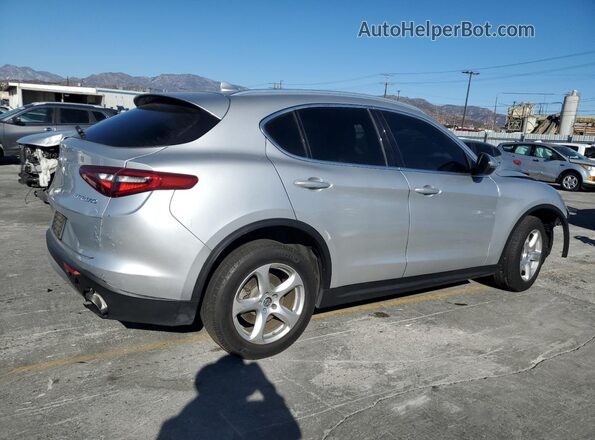 ZASFAKAN0J7B75510 2018 ALFA ROMEO STELVIO Silver Trasero derecho