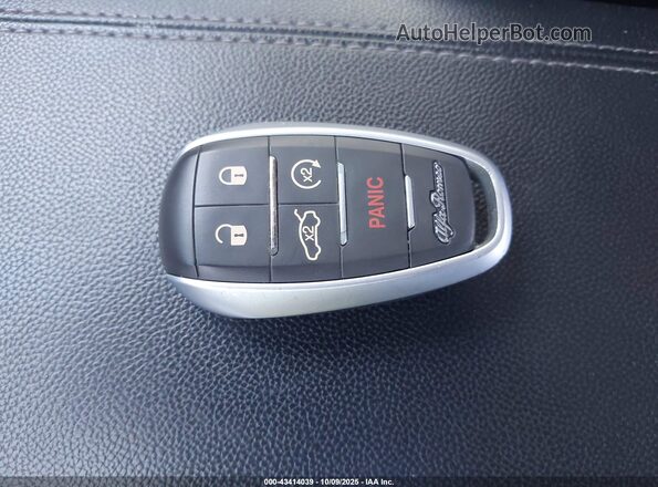 ZASFAKPN0J7C20890 2018 ALFA ROMEO STELVIO Red Widok deski rozdzielczej