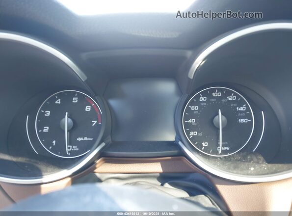 ZASPAJAN0M7D00380 2021 ALFA ROMEO STELVIO Белый 