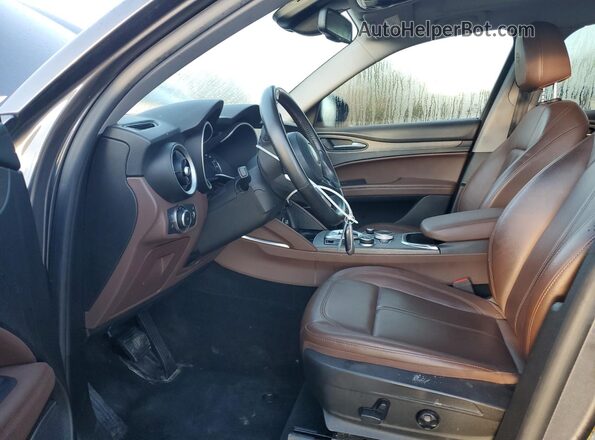 ZASPAKBN5M7D17826 2021 ALFA ROMEO STELVIO Серый Вид салона спереди