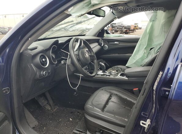 ZASPAKBN8L7C85968 2020 ALFA ROMEO STELVIO Синий Вид салона спереди