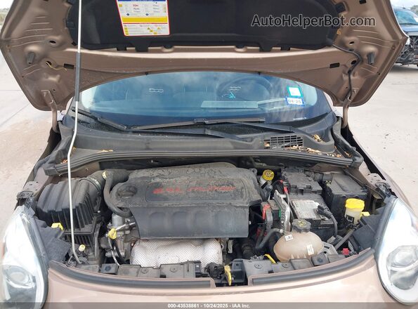 ZFBCFXCB5HP605770 2017 FIAT 500X Коричневый Вид сзади