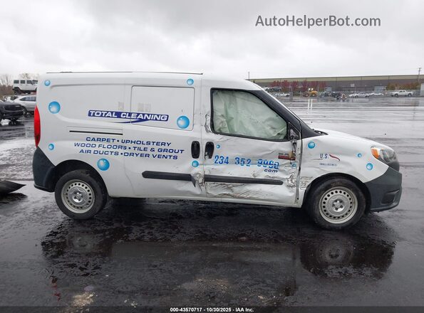 ZFBERFAB0J6J70617 2018 RAM PROMASTER CITY White Vista interior trasera