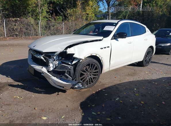 ZN661XUAXMX370807 2021 MASERATI LEVANTE Белый Передняя левая четверть