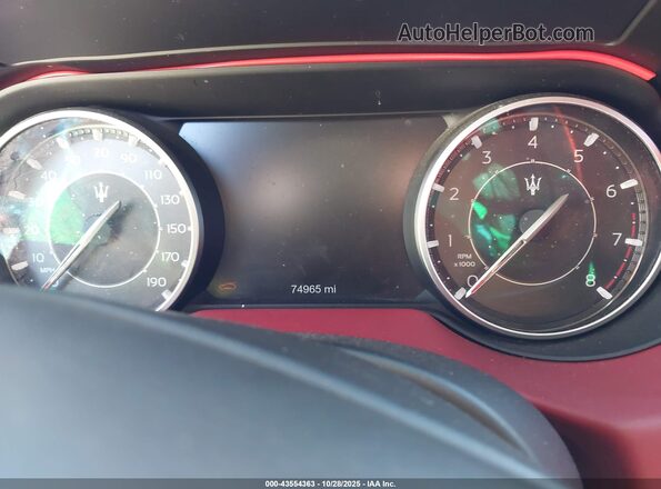 ZN661XUS7MX372314 2021 MASERATI LEVANTE Черный Вид задних сидений